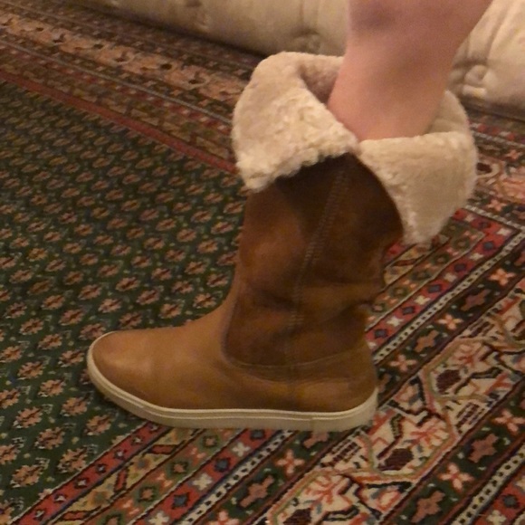 frye fleece lined boots